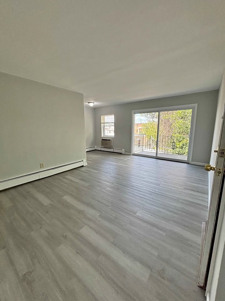 1 Bed 1 Bath - Apartment