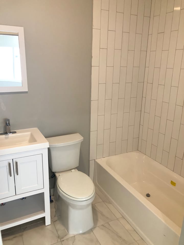 2 Beds 1 Bath Apartment layout